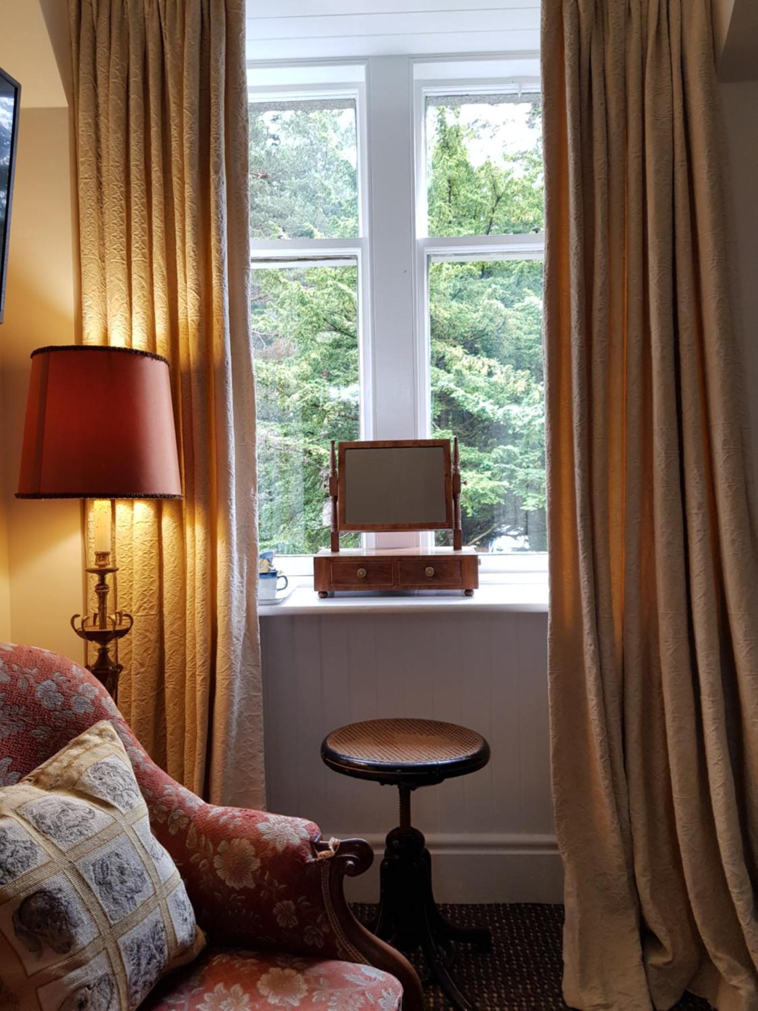 Cambus O' May Traditional Highland Hotel Ballater Zimmer foto