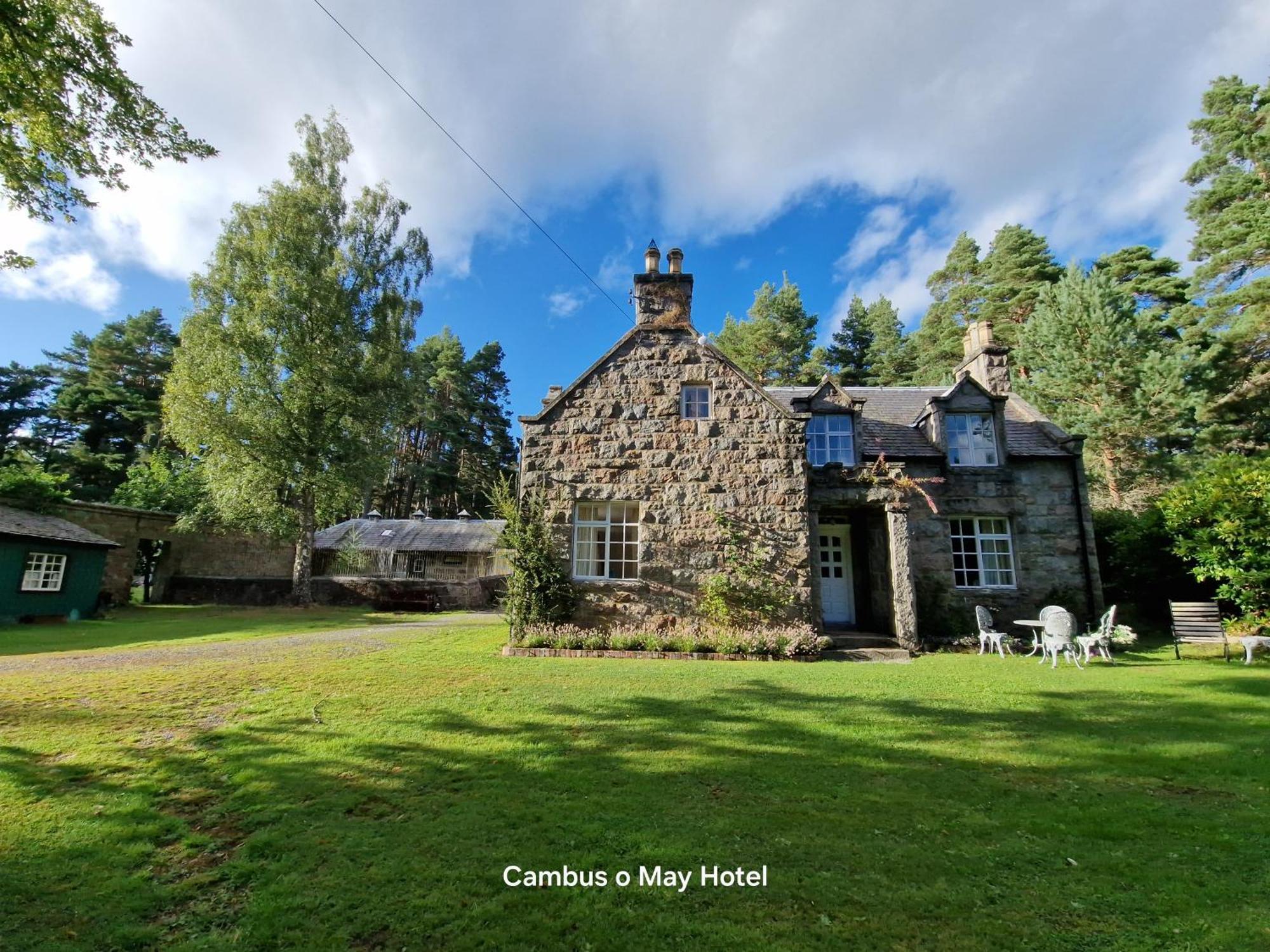 Cambus O' May Traditional Highland Hotel Ballater Exterior foto